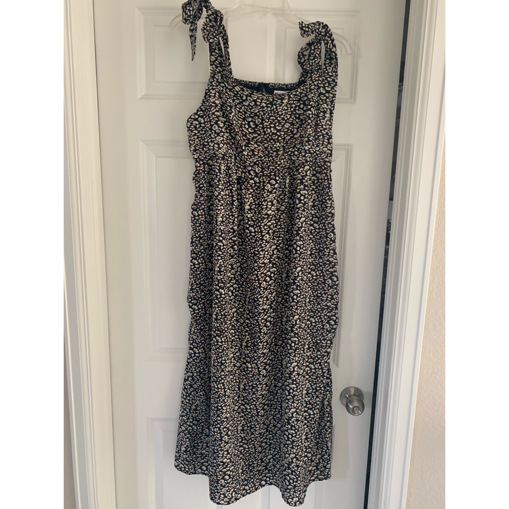 Midi maternity dress